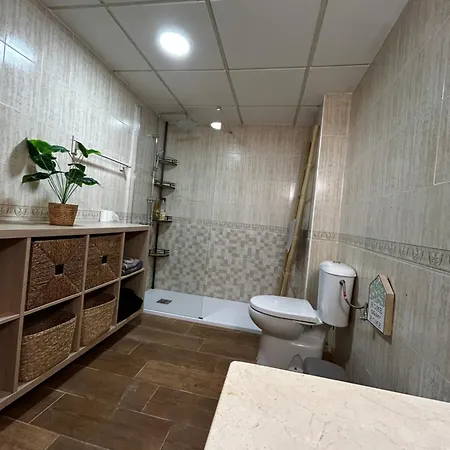 Con Encanto Cerca De La Playa El Rosario