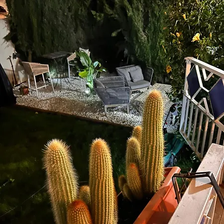 Con Encanto Cerca De La Playa El Rosario Marbella