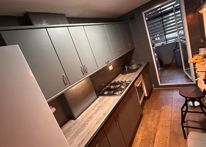 Con Encanto Cerca De La Playa El Rosario